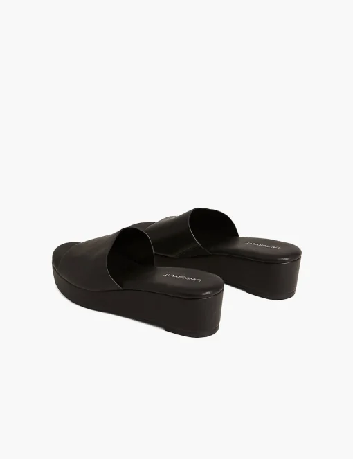 Sandals & Espadrilles^Lane Bryant Dream Cloud Platform Slide Black