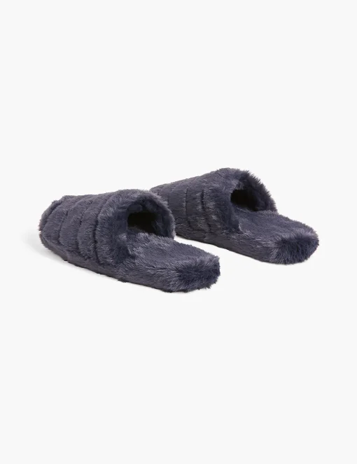 Sleep Separates^Lane Bryant Faux-Fur Slippers Night Sky