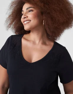 Knit Tops^Lane Bryant Flutter-Sleeve Embroidered Tee Black