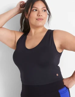 Livi Active Tops^Lane Bryant Livi Wicking V-Neck Crop Tank Black