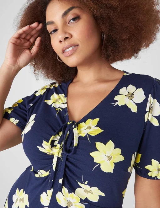 Fit & Flare^Lane Bryant Puff-Sleeve Ruched-Front Fit & Flare Dress Large Blue Floral