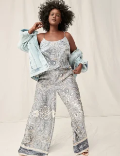 Shirts & Blouses^Lane Bryant Satin Cami Paisley