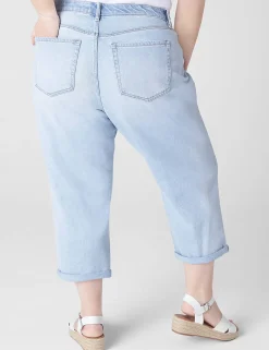 Crops, Capris And Shorts^Lane Bryant Signature Fit Boyfriend Capri Jean Light Denim