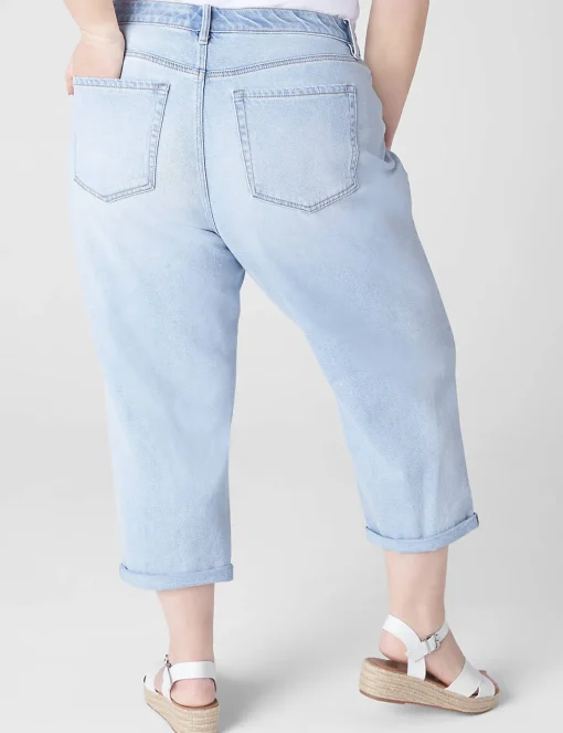 Crops And Capris^Lane Bryant Signature Fit Boyfriend Capri Jean Light Denim