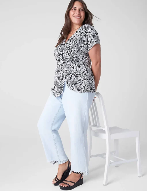 Shirts & Blouses^Lane Bryant V-Neck Side-Twist Top Black Maui Leaves